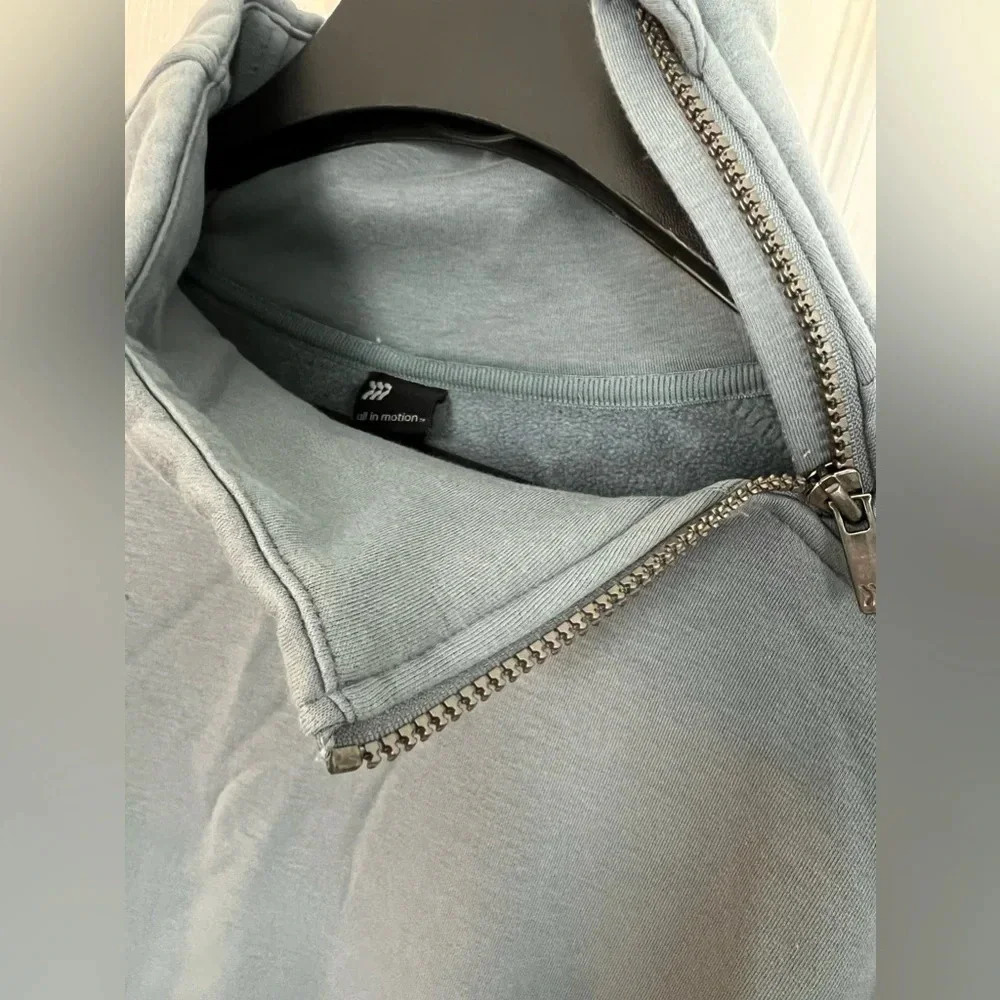 All in Motion  Women's Size S Asymmetrical Zip Pullover Sweatshirt blue. - Picture 7 of 8